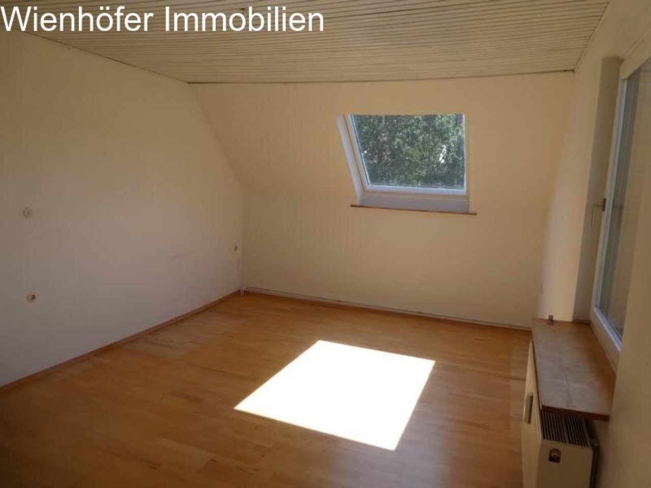 Schlafzimmer im OG Schlafzimmer im OG